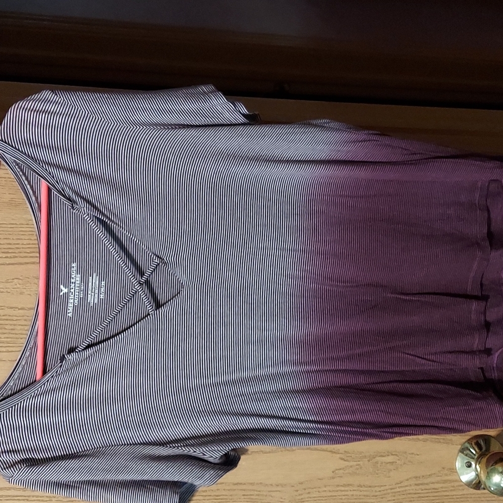 American Eagle top